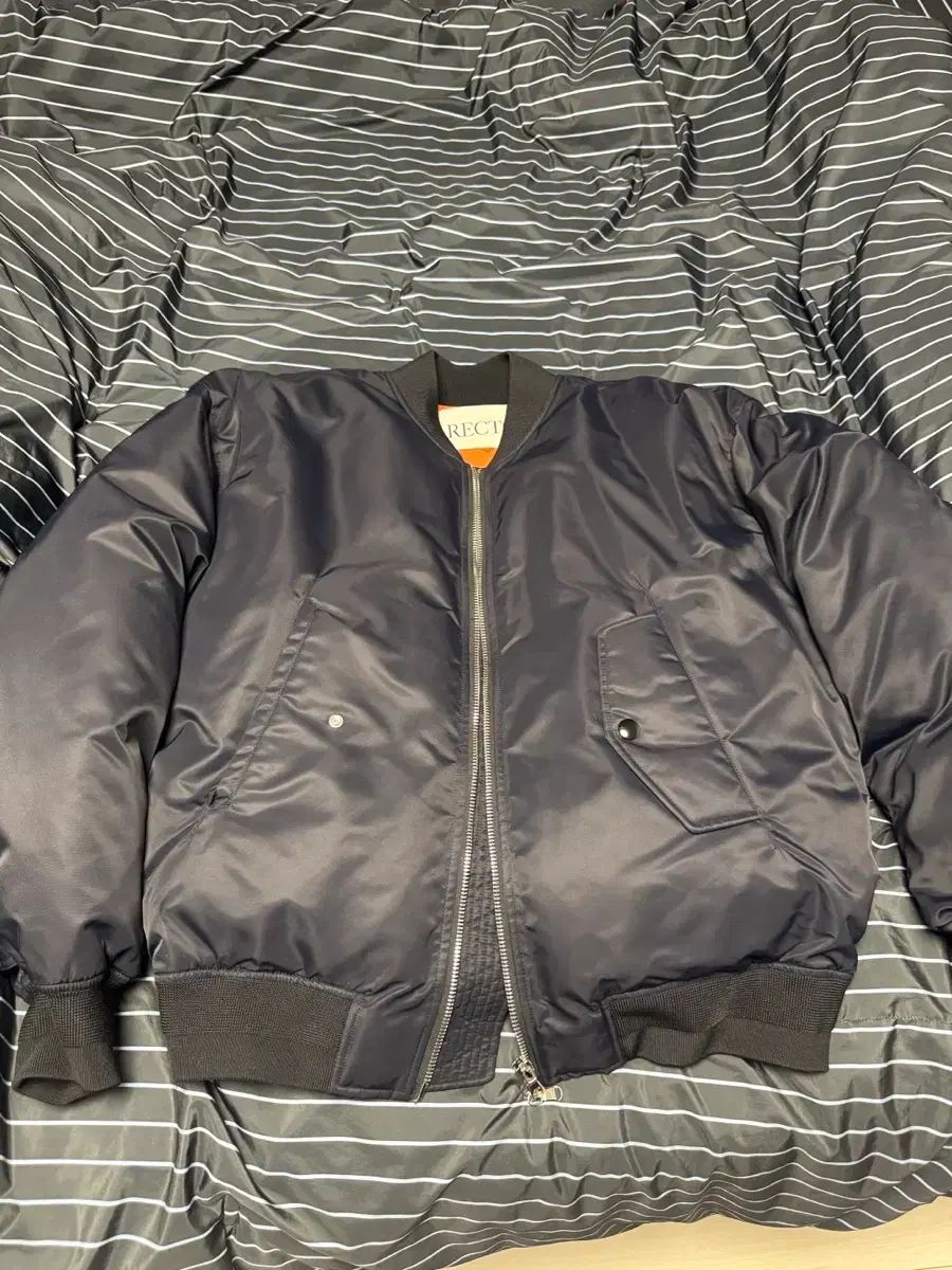 (m) RECTO ナイロン ダウン パイロットジャンパー 出品 1回着