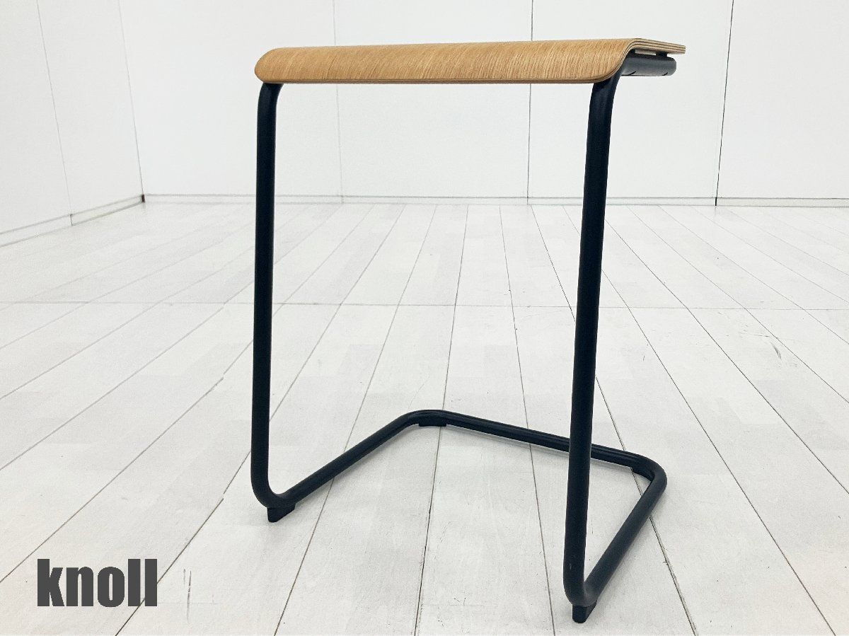 knoll/ノール■トボガン プルアップテーブル / サイドテーブル ■プライウッド■ABW