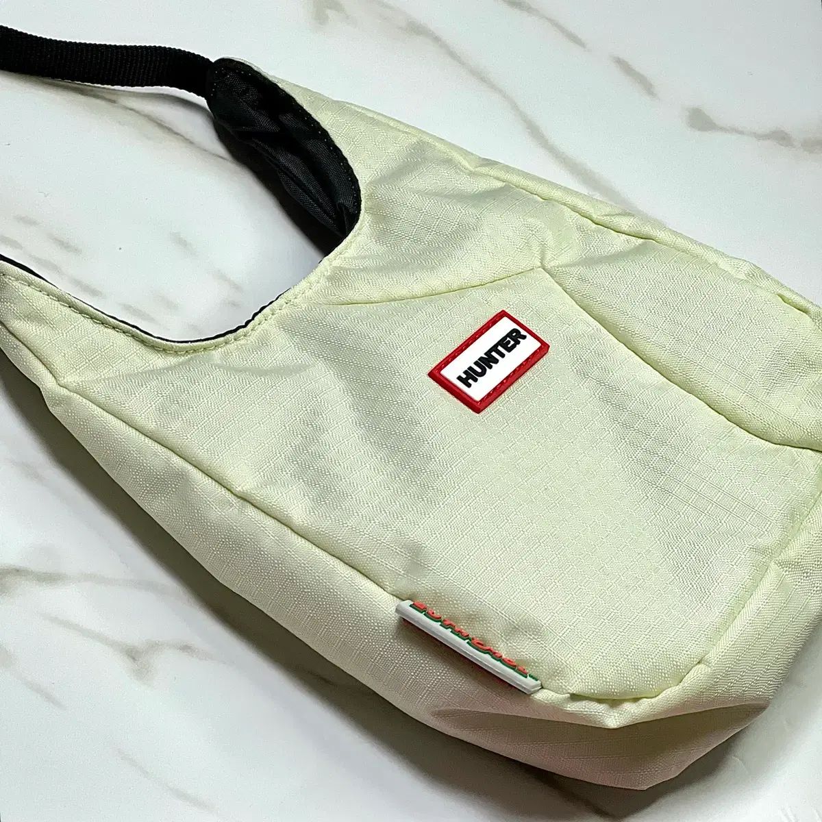 ユシモール X HUNTER コラボ ミニ HOBO BAG ベージュ