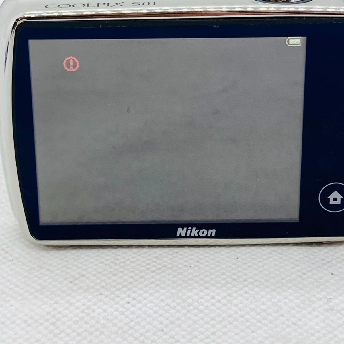 ジャンク】Nikon COOLPIX S01 ニコン 極小デジカメ 部品取り - メルカリ