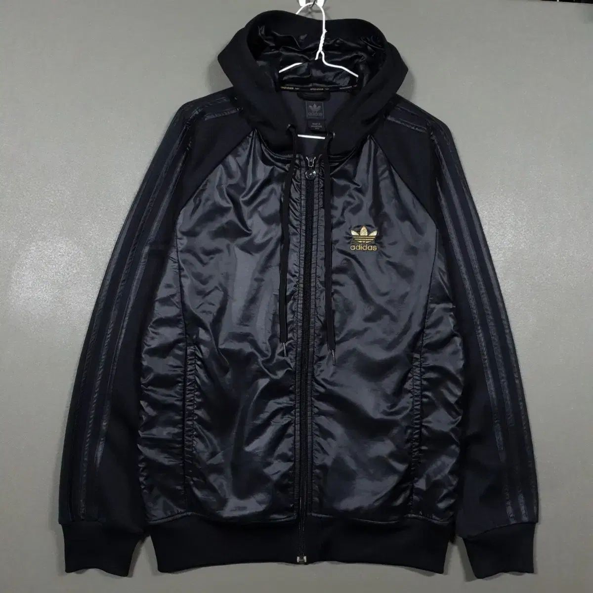 M) アディダス ヨーロッパ ファイヤーバード GOLD BLACK 검골 3本線 WHO フード ジャージ ジャケット