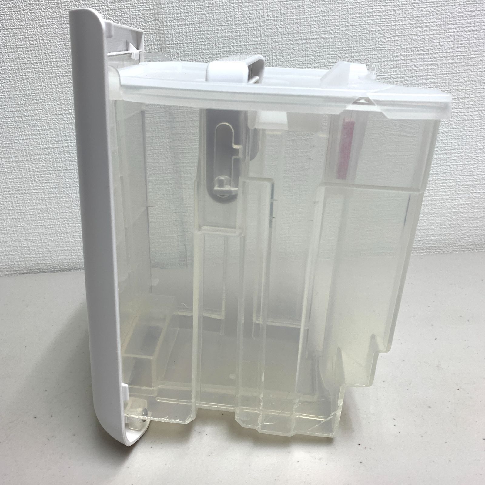 ●●SHARP 衣類乾燥除湿機（CV-P71-W)中古動作品）2023年製●● SHARP 衣類乾燥 除湿機 CV-P71-W 2023年製 コンプレッサー方式 部屋