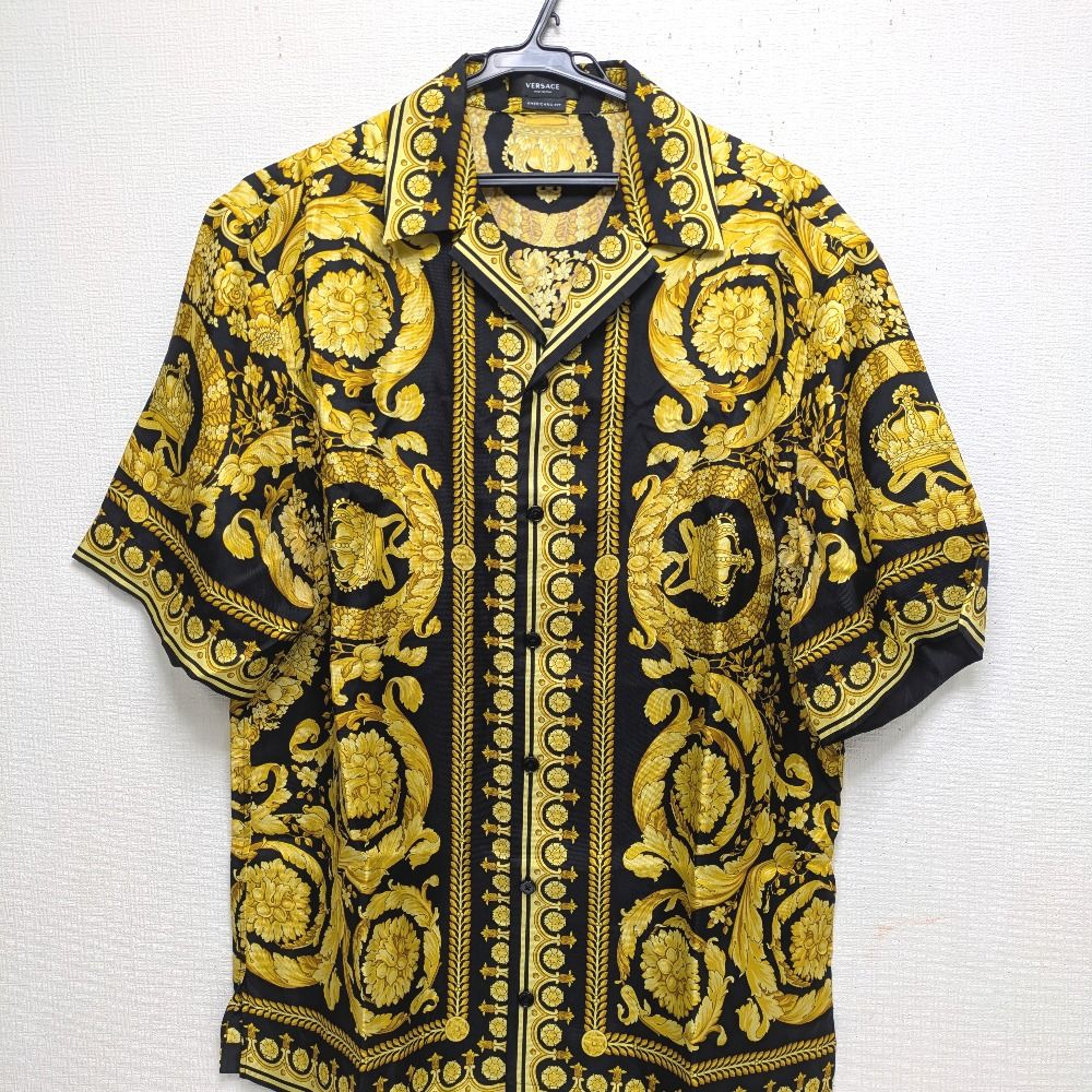 Dz435691 ヴェルサーチ 半袖シャツ 総柄 バロッコ 1003926 48サイズ メンズ VERSACE 中古