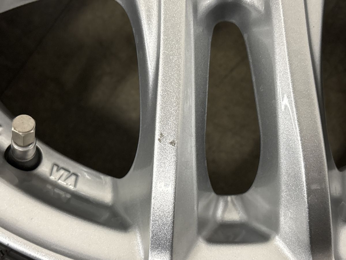 バリ溝】Linz 14in 4.5J +45 PCD100 ブリヂストン ブリザック VRX2 155