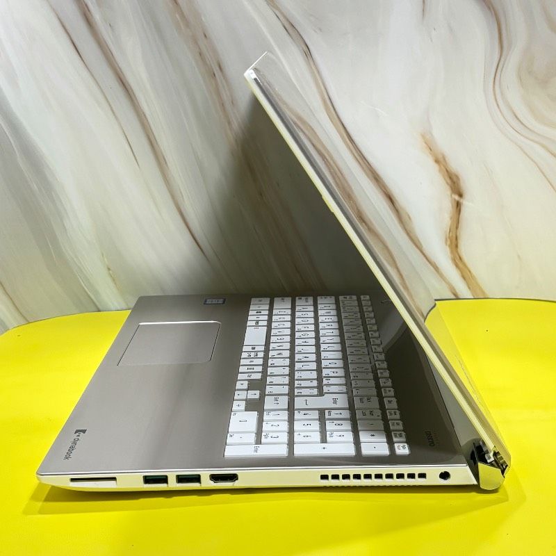 第7世代core i5 高性能PC✨動作良好◎爆速SSD✨windows11ノート