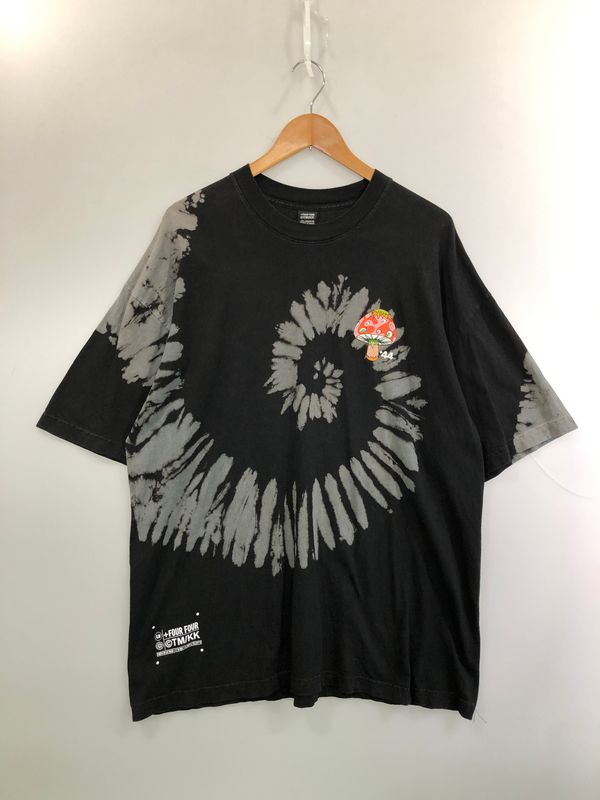 【中古品】 KAIKAI KIKI × +44 カイカイキキ プラスフォーティーフォー CIRCUIT DE LAS VEGAS TEE サーキット デ ラスベガス Tシャツ 半袖 メンズ トップス 【142-260520-KS-10-min】