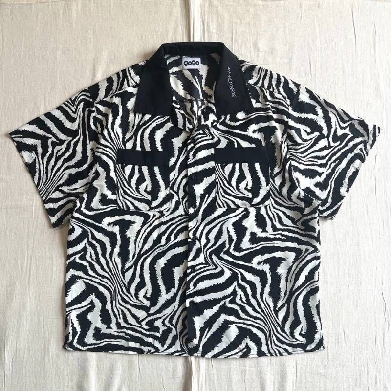 希少　完売品　9090　ナインティナインティ　m/o　ミオ　コラボレーション　Zebra Shirts　しまうま　アニマル柄　オープンカラー　開襟ポリシャツ　半袖　襟ロゴ刺繍　M　ブラック　みきおだ　みっき〜　おだけい　yutori　ストリート　個性派