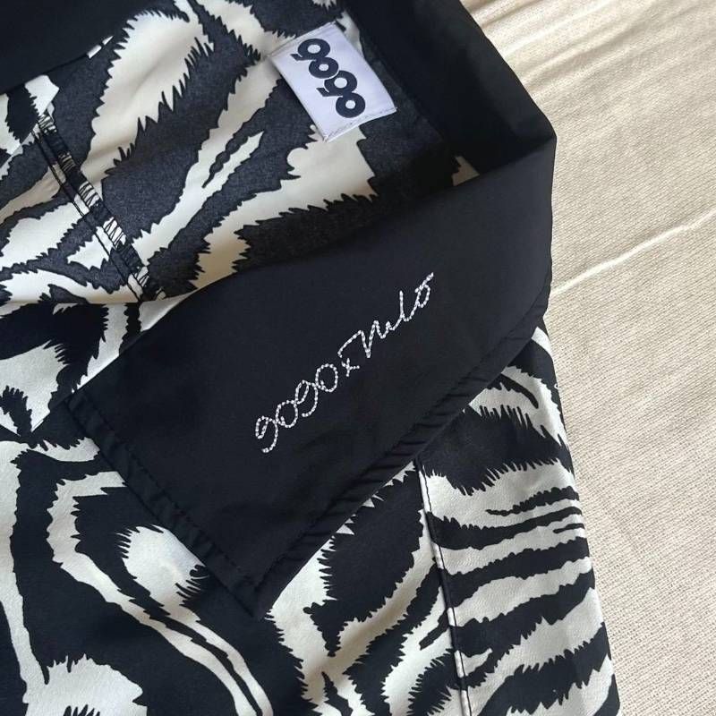 希少　完売品　9090　ナインティナインティ　m/o　ミオ　コラボレーション　Zebra Shirts　しまうま　アニマル柄　オープンカラー　開襟ポリシャツ　半袖　襟ロゴ刺繍　M　ブラック　みきおだ　みっき〜　おだけい　yutori　ストリート　個性派