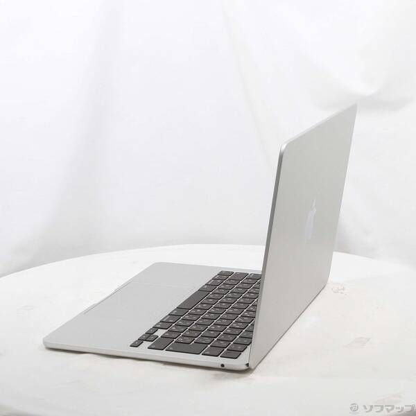 超美品 MacBook Air 13インチ M4 16GB/256GBシルバー Apple 13-inch MacBook Air M4 chip, 16GB RAM, 256GB Flash, 8-Core GPU,