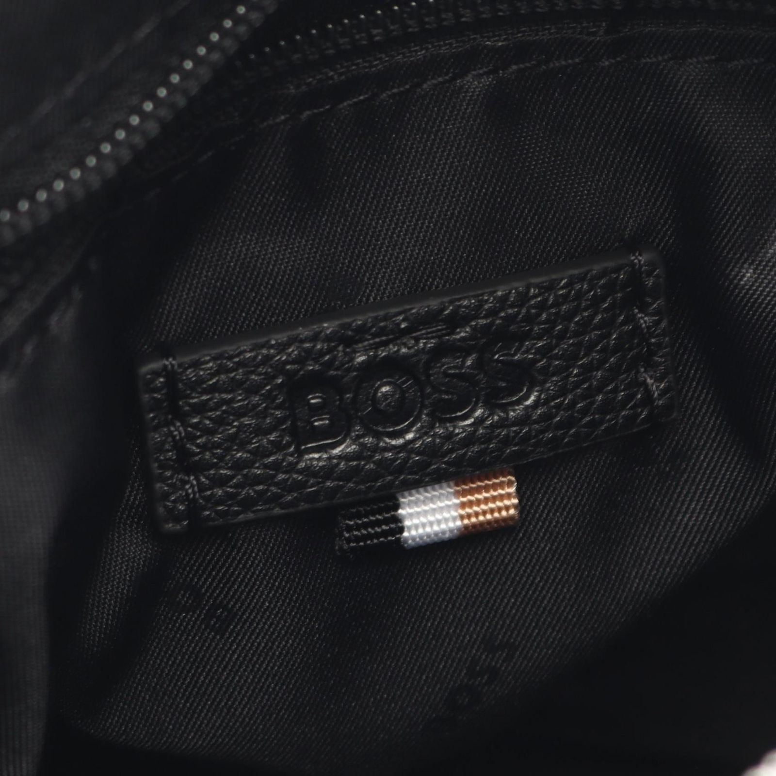 ヒューゴボス HUGO BOSS ショルダーバッグ RAY NS ZIP 50536475001 ブラック その他 ショルダーバッグ メンズ 新品