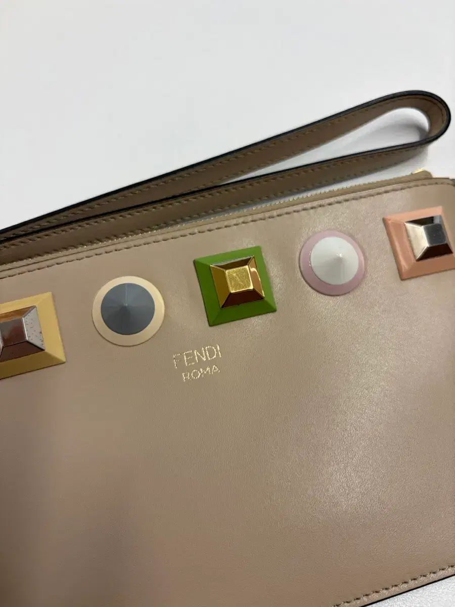フェンディ FENDI ポーチ