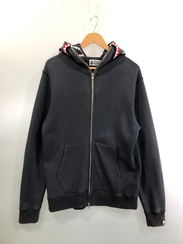 【現状渡し品】 A BATHING APE ア ベイシング エイプ LETTER PATCH ZIP UP HOODIE 001ZPH801011M レター パッチ ジップアップ フーディ メンズ パーカー 【142-260520-KS-14-min】