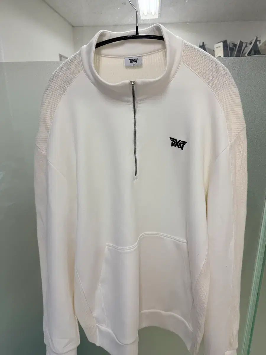 Pxg 白 ハーフジップアップ