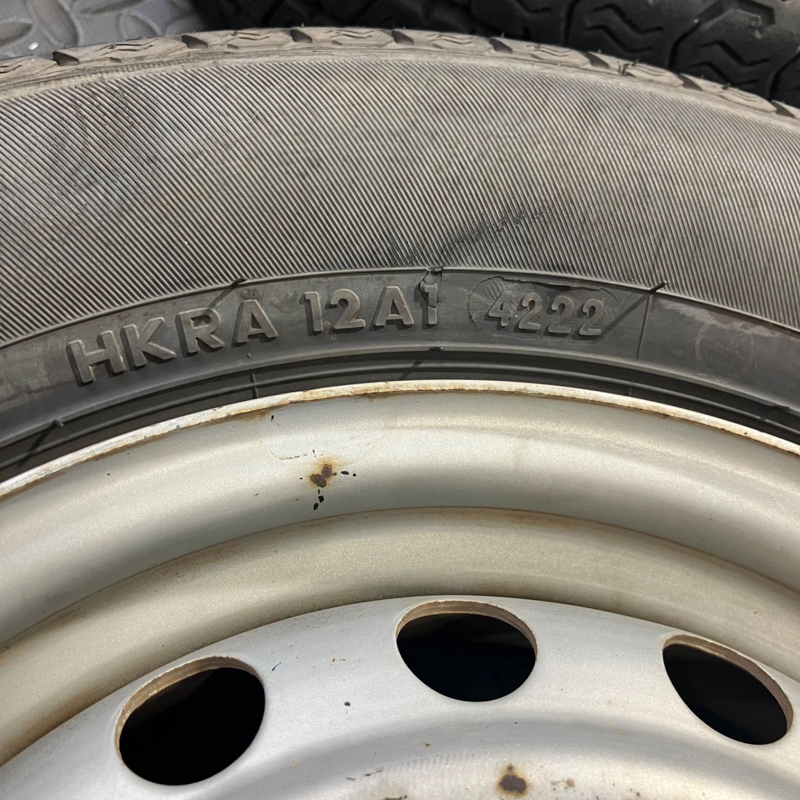 22年製/23年製 145/80R12 80/78N LT ヨコハマ スーパーバン356(夏