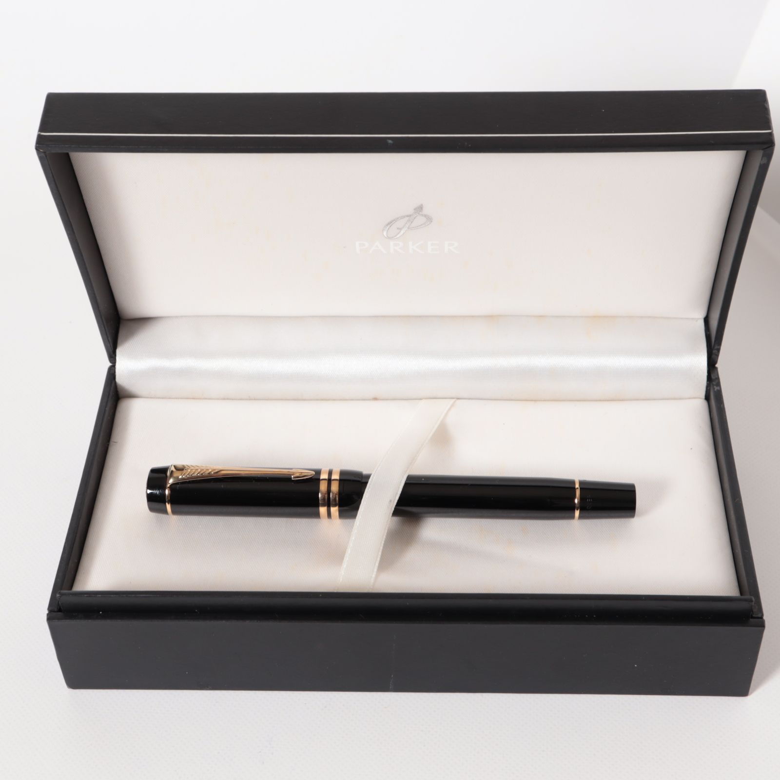 PARKER パーカー デュオフォールド インターナショナル 万年筆 18K M 中字 ブラックGT イギリス製 箱・コンバーター付 試筆済