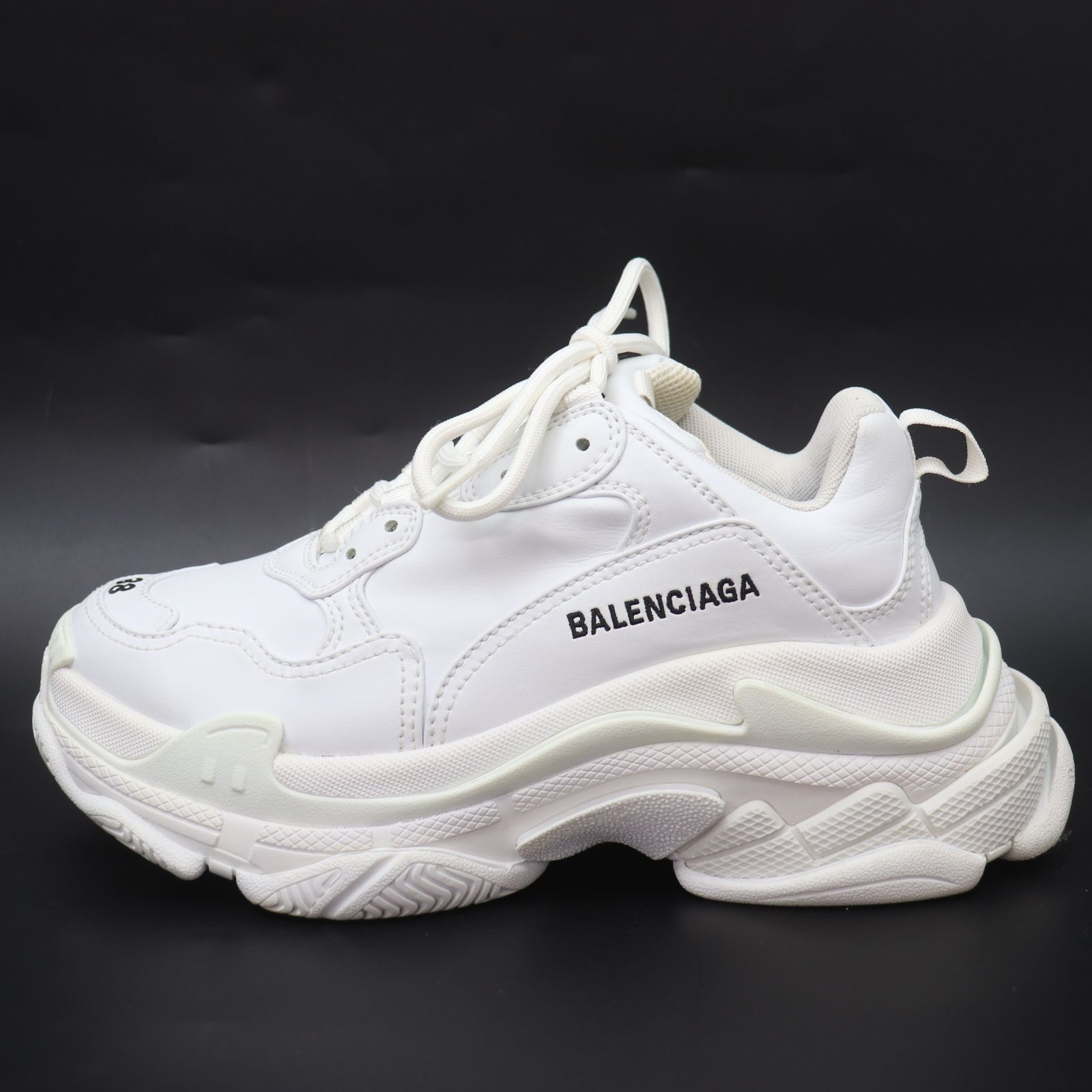 ITYM7UYH5SRS 美品 BALENCIAGA バレンシアガTriple S トリプルS