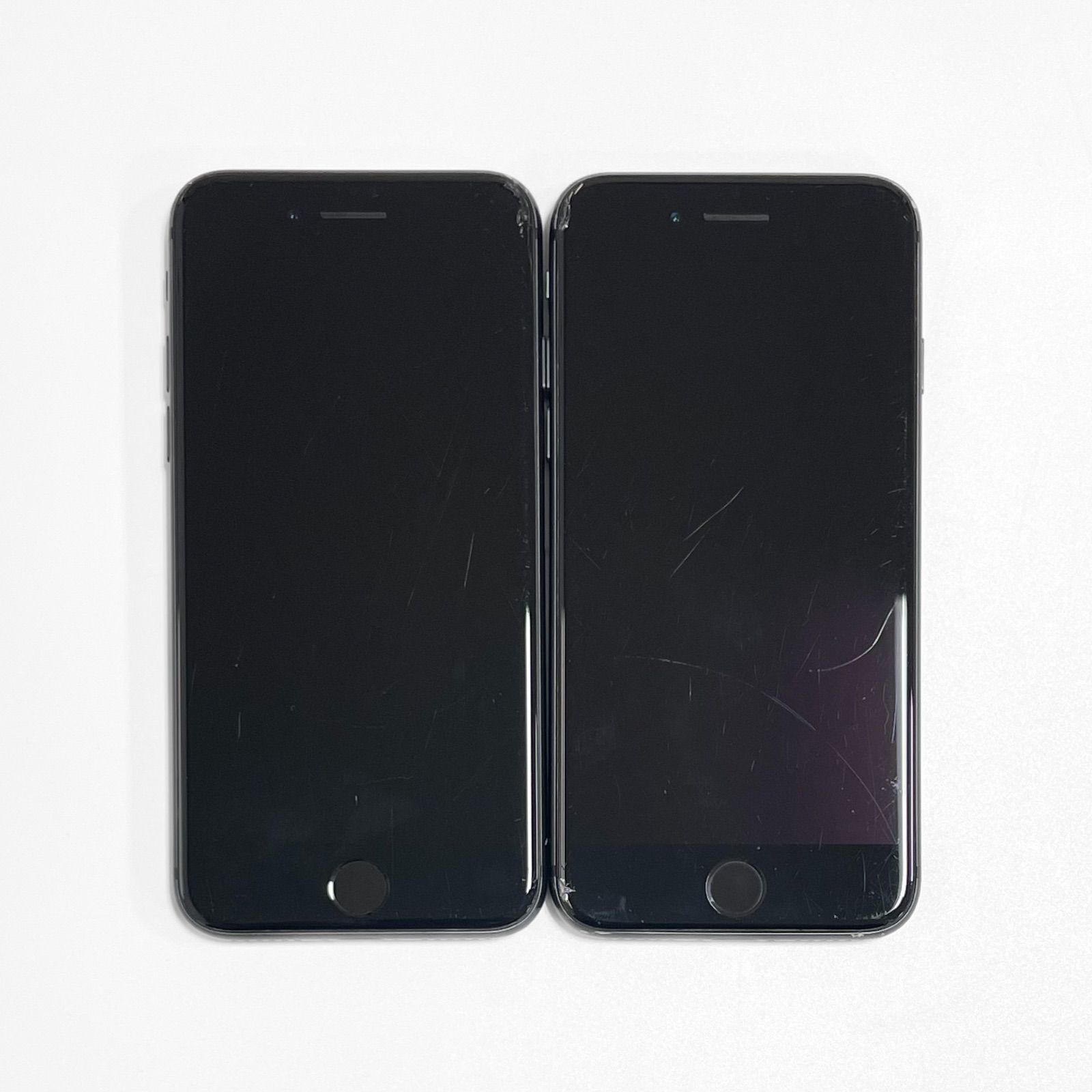 中古・ジャンク・2台まとめ売り】iPhone8 64GB バッテリー79,83％ [2台