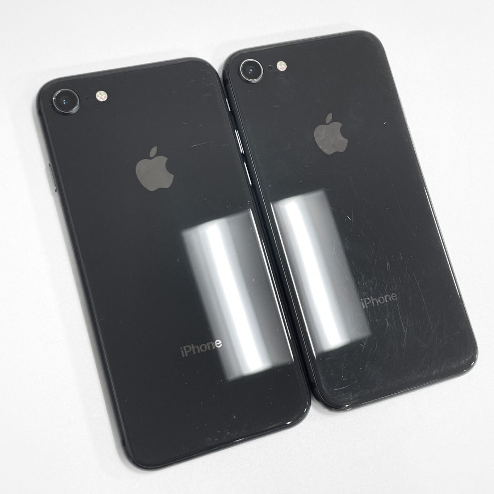 中古・ジャンク・2台まとめ売り】iPhone8 64GB バッテリー79,83％ [2台