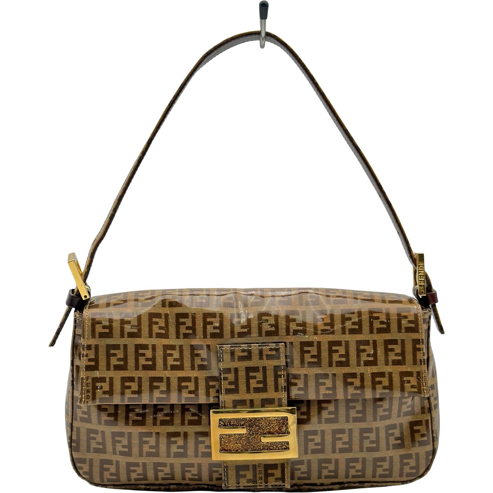 フェンディ FENDI ズッキーノ マンマバゲット ベージュ ゴールド金具 エナメル レディース ハンドバッグ
