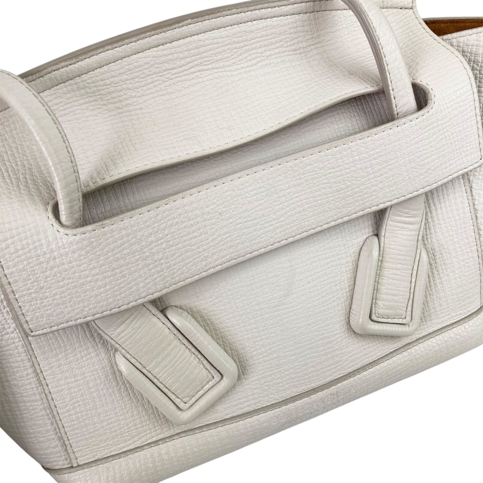未使用級】BOTTEGA VENETA ボッテガヴェネタラバーアルコ白