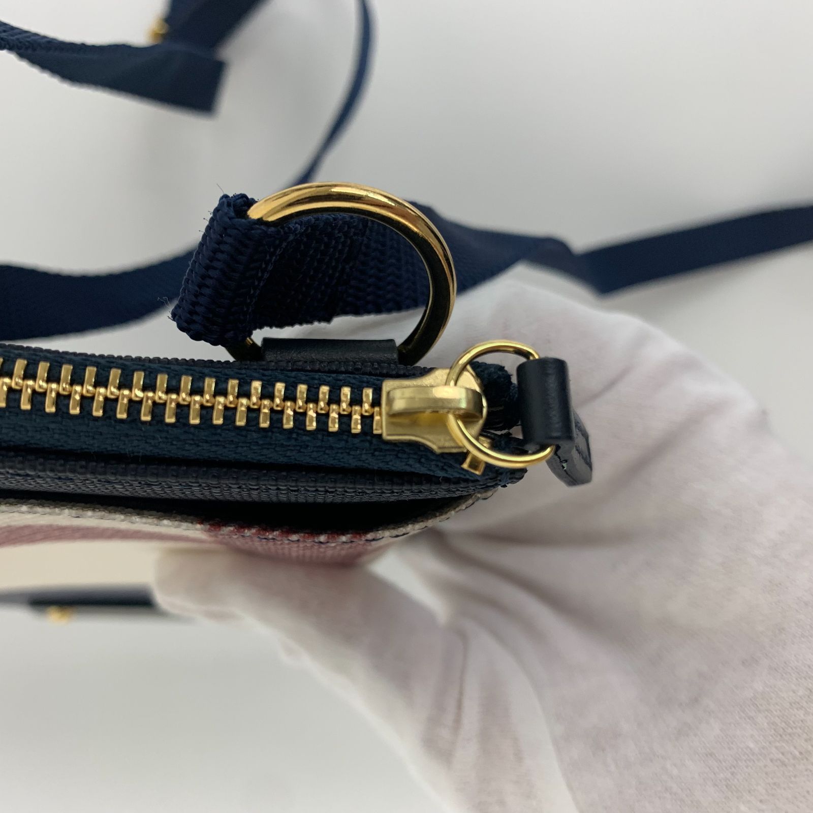 極美品】ブルーレーベルクレストブリッジ スマホショルダー ポシェット