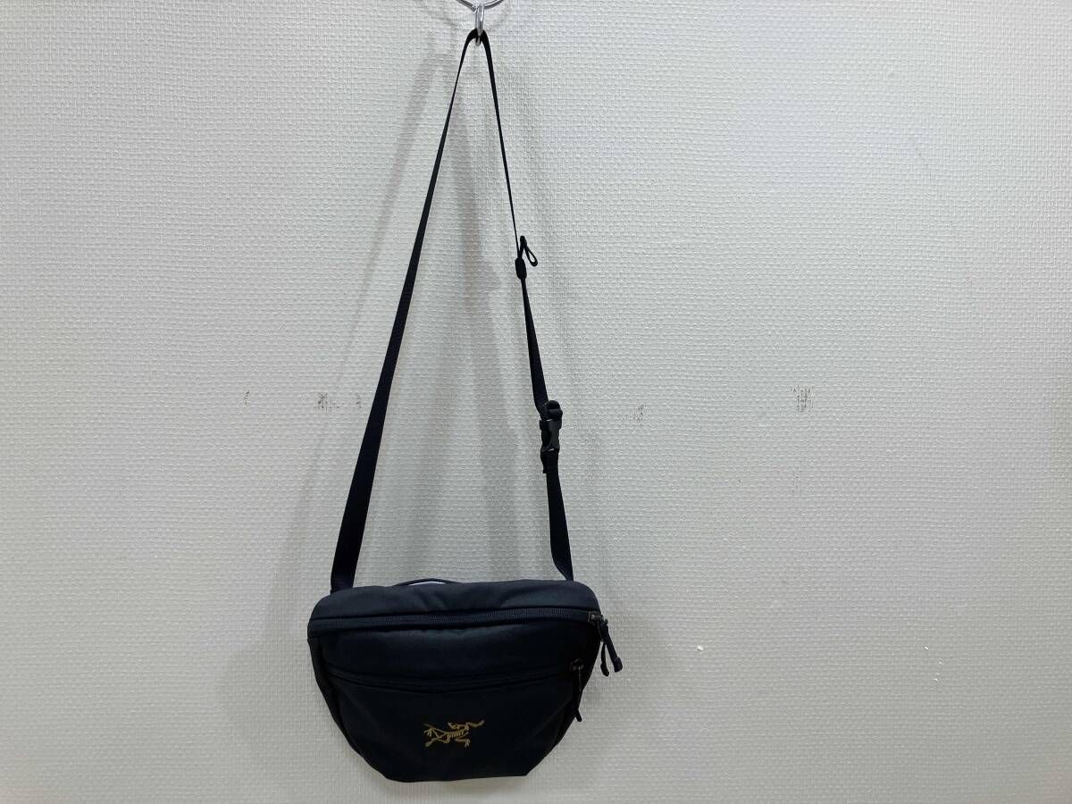 ARC'TERYX アークテリクス ボディバッグ MANTIS2 ウエストパック ／ ショルダーバッグ 2way 黒 通年