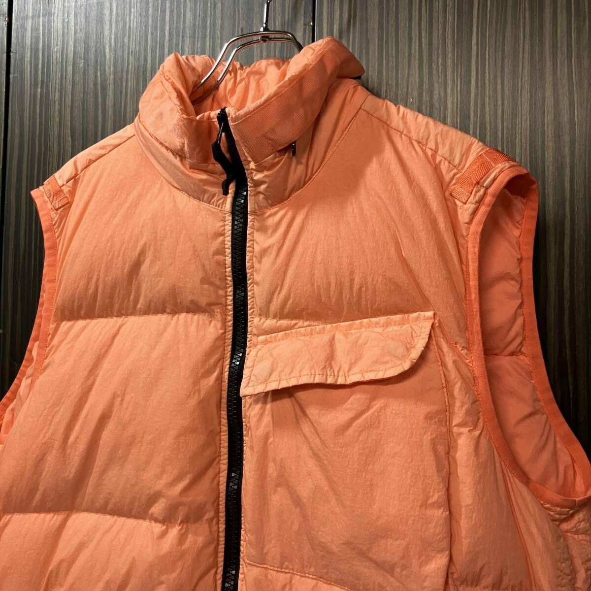 タグ付 22aw STONE ISLAND GARMENT DYED CRINKLE REPS R-NY DOWN 