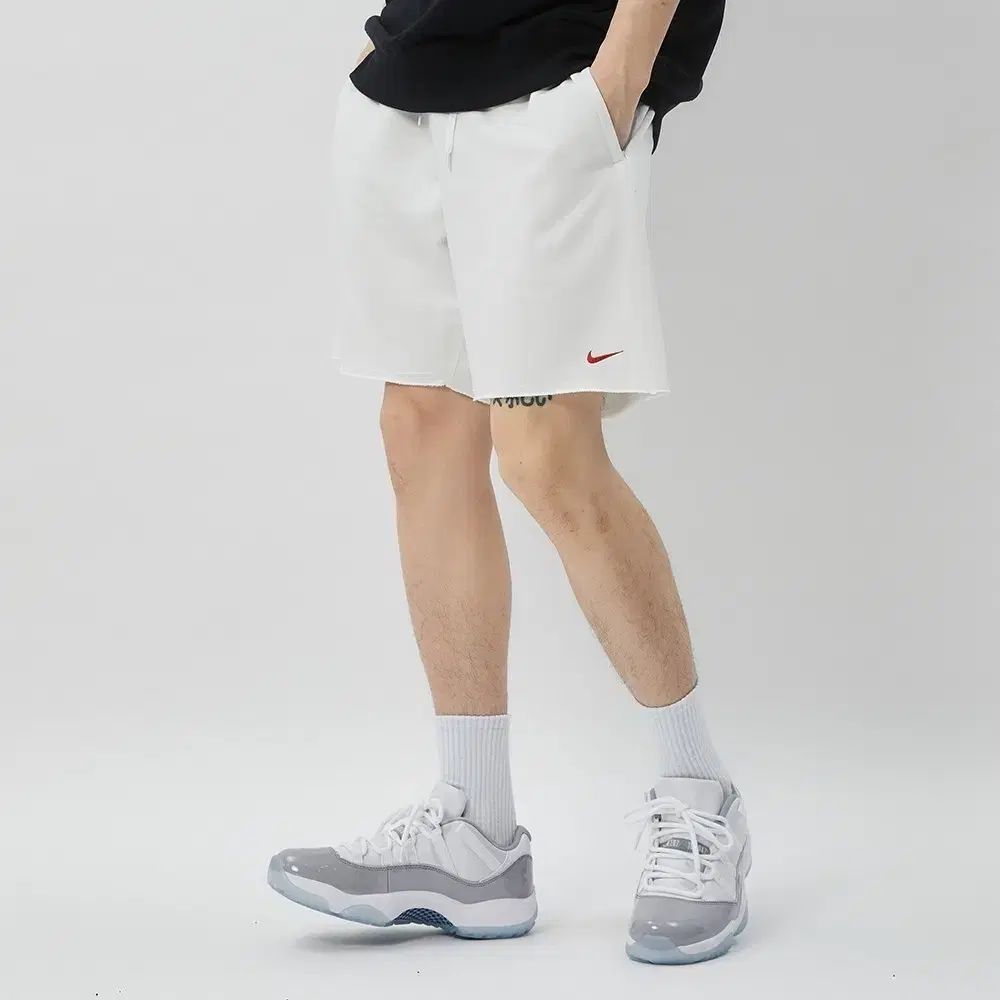 NIKE ナイキ ドライフィット フィットネス ショーツ (28 32インチ)