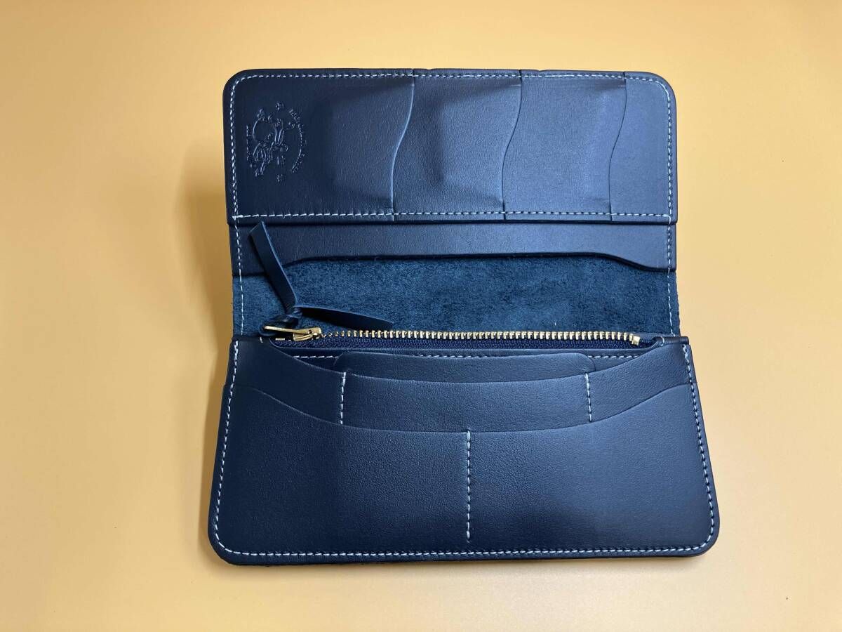 革蛸謹製かわたこきんせい::長財布 ネイビー系 - メルカリ