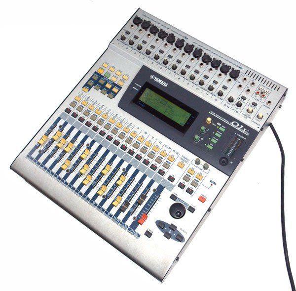 YAMAHA ヤマハ 01V デジタルミキサー