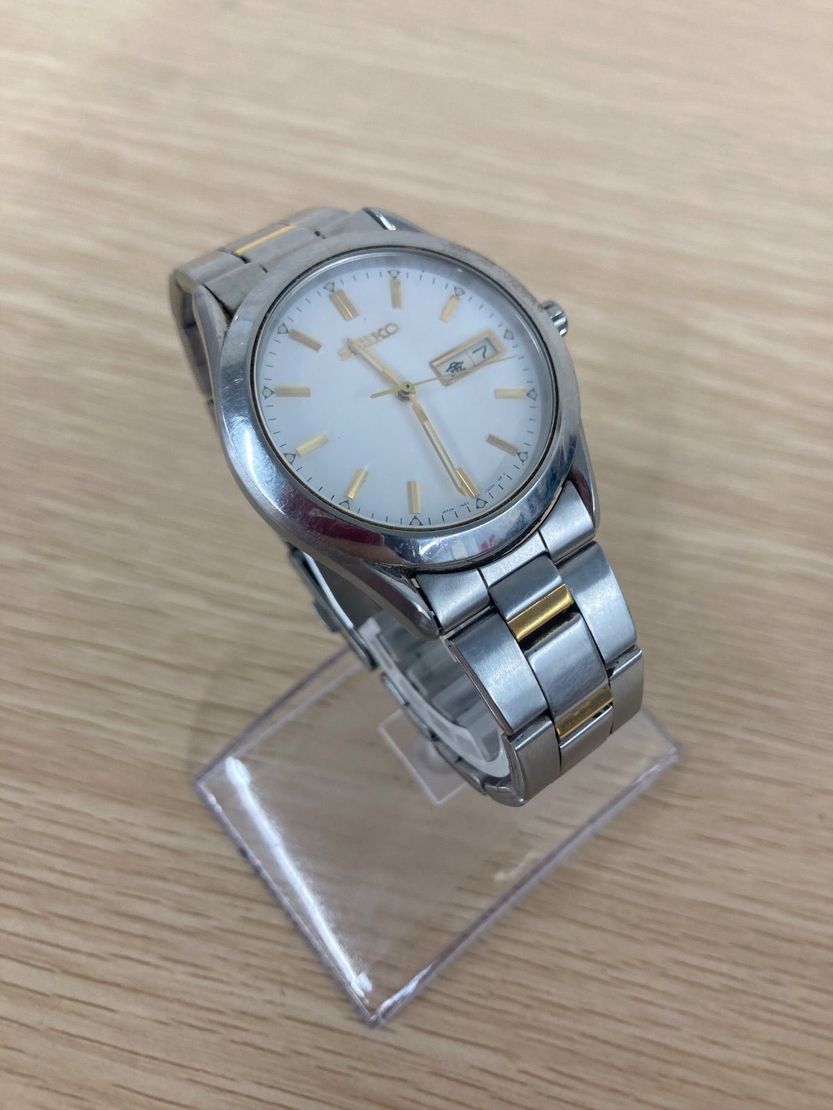 ● 不動品 SEIKO シルバー ゴールド セイコー SEIKO スピリット SPIRIT クォーツ 腕時計 【時計1】【1】