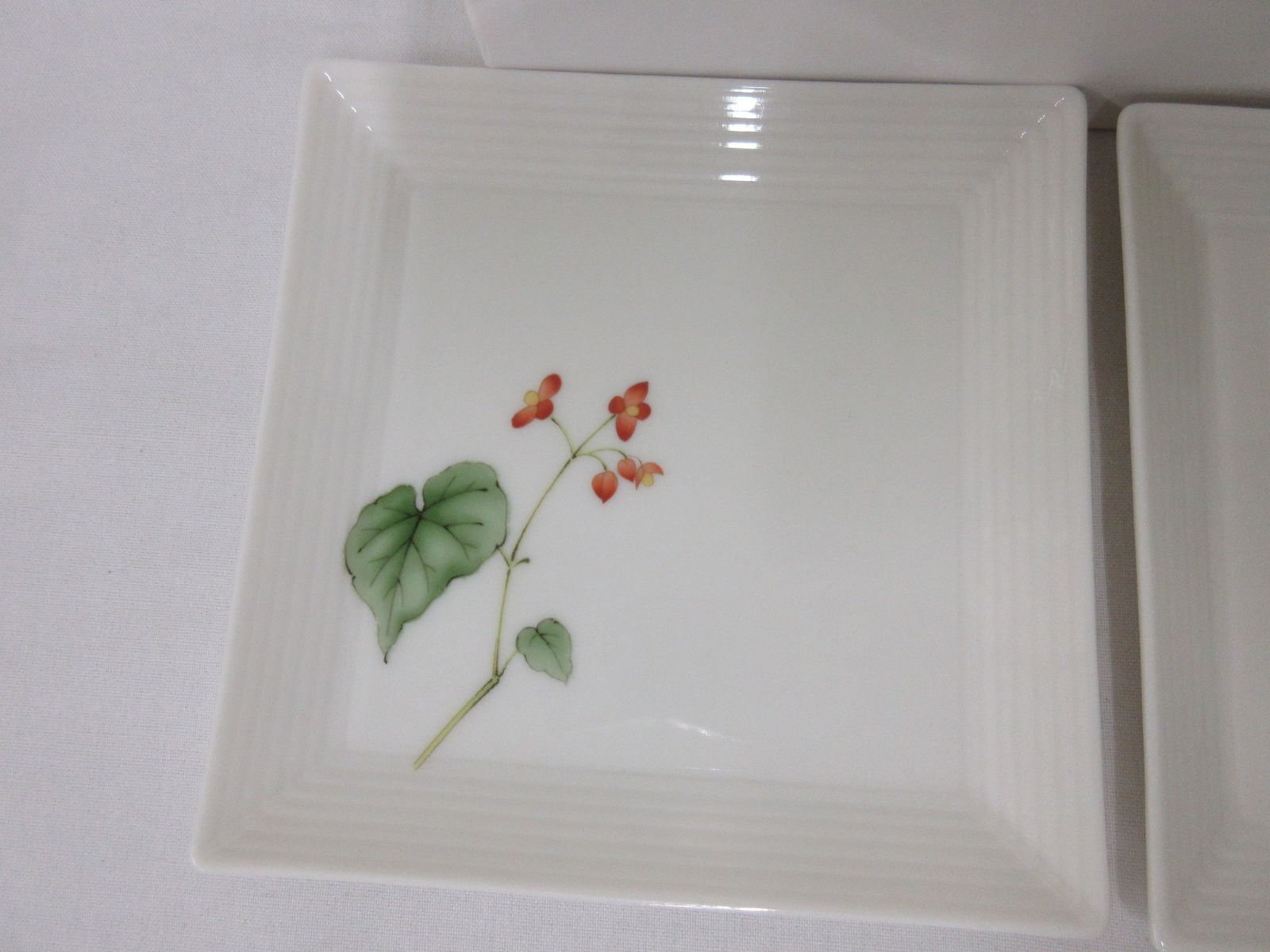 C684 香蘭社 五草花・角皿揃 5枚 / 専用箱付き - メルカリ