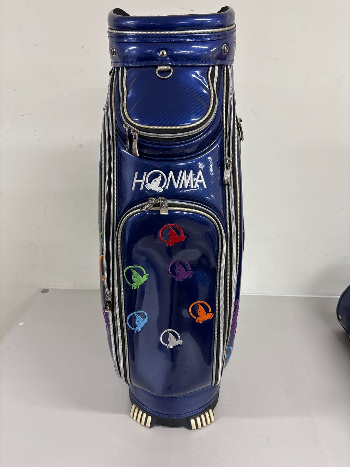 送料無料 HONMA ホンマ キャディバッグ エナメル ネイビー モグラ刺繍