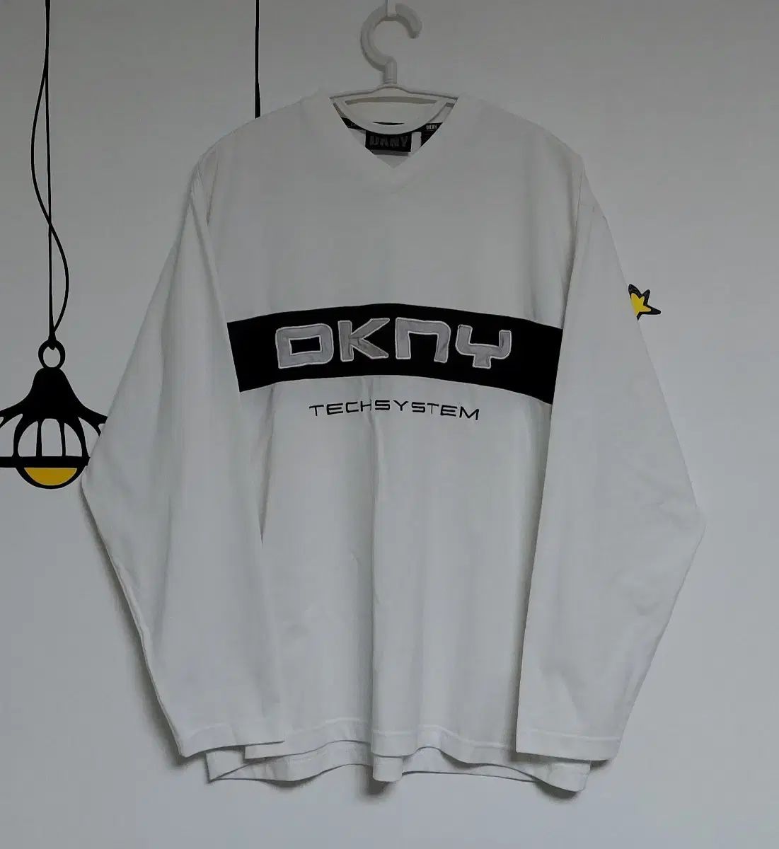105 90s-00s DKNY TECH SYSTEM Vネック ロングスリーブ