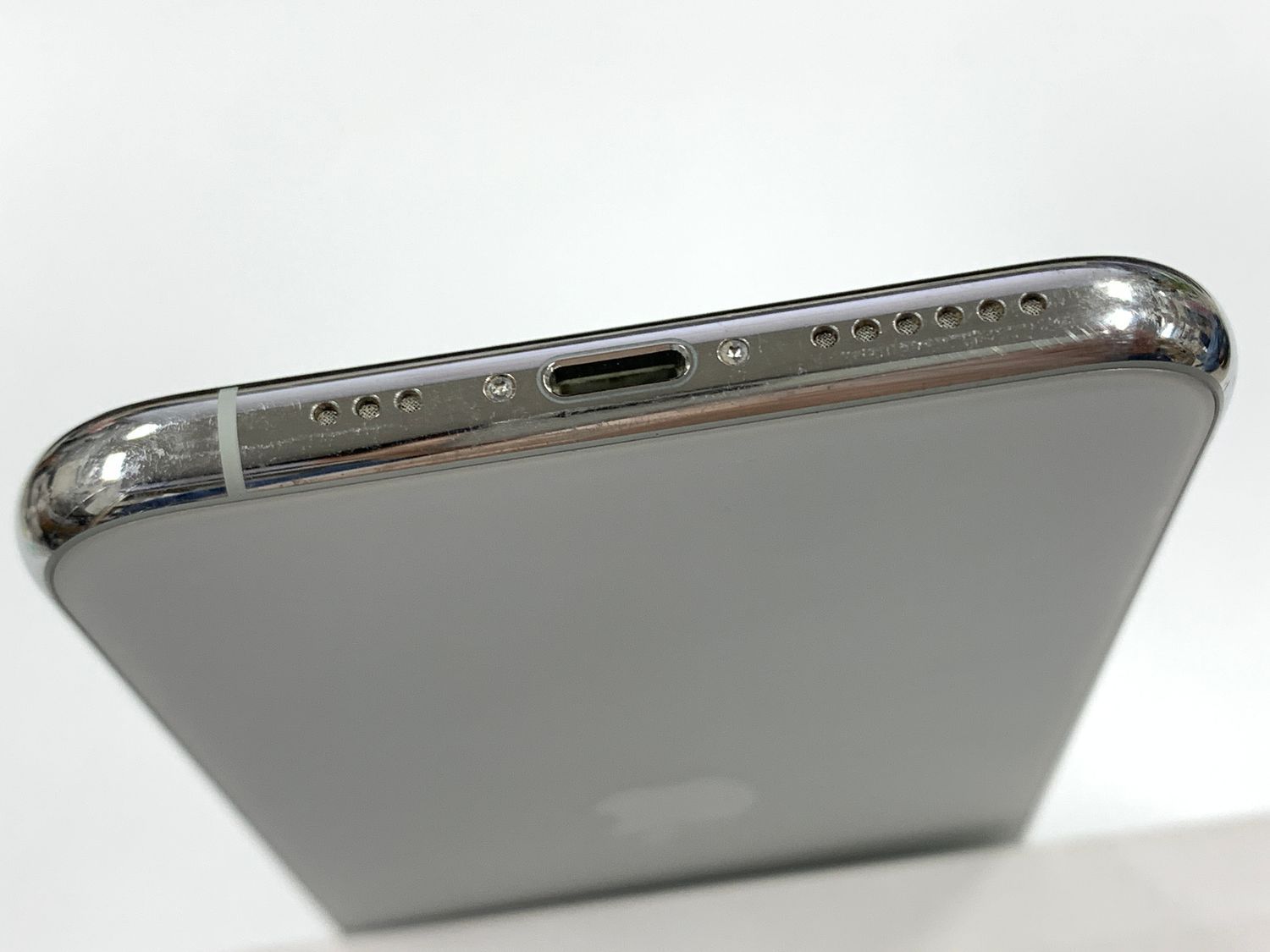 ジャンク 電池83％ SIMフリー iPhone11 Pro 256GB シルバー - メルカリ