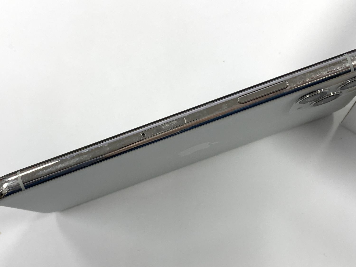 ジャンク 電池83％ SIMフリー iPhone11 Pro 256GB シルバー 【100