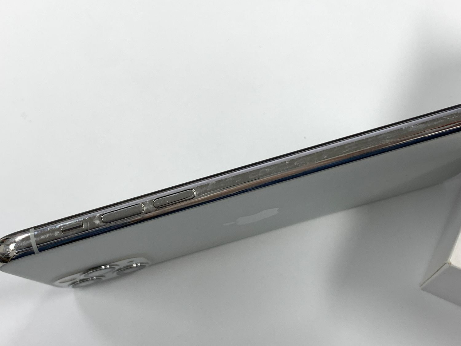 ジャンク 電池83％ SIMフリー iPhone11 Pro 256GB シルバー - メルカリ