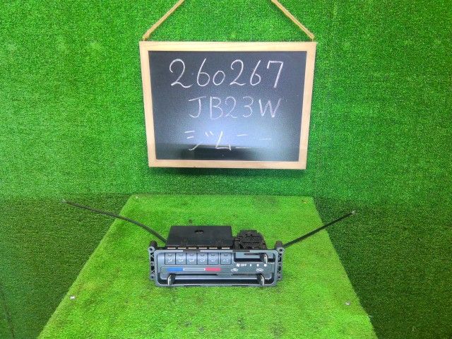 【中古】ジムニー GF-JB23W ＡＣ エアコン スイッチパネル 74400-81A40 自社品番260267 Y28 9,418円