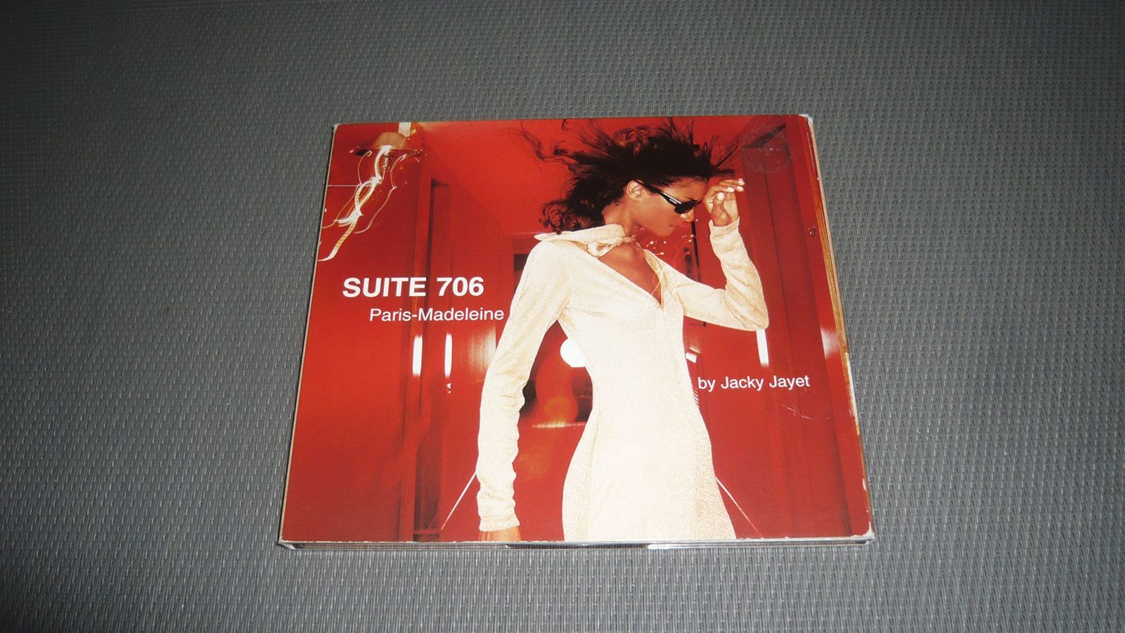 【CD】Suite 706