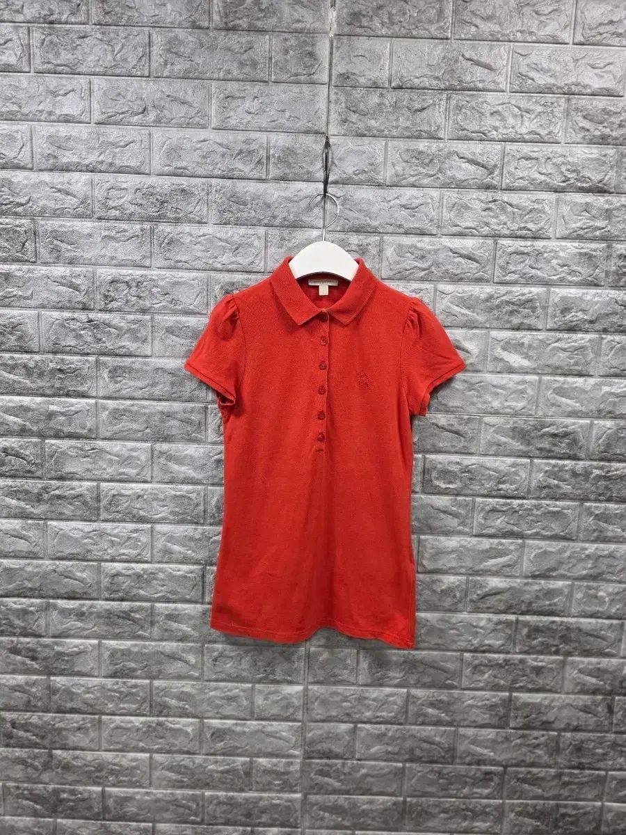 BURBERRY レッド レディース 半袖 Kara Tシャツ サイズ 44-55