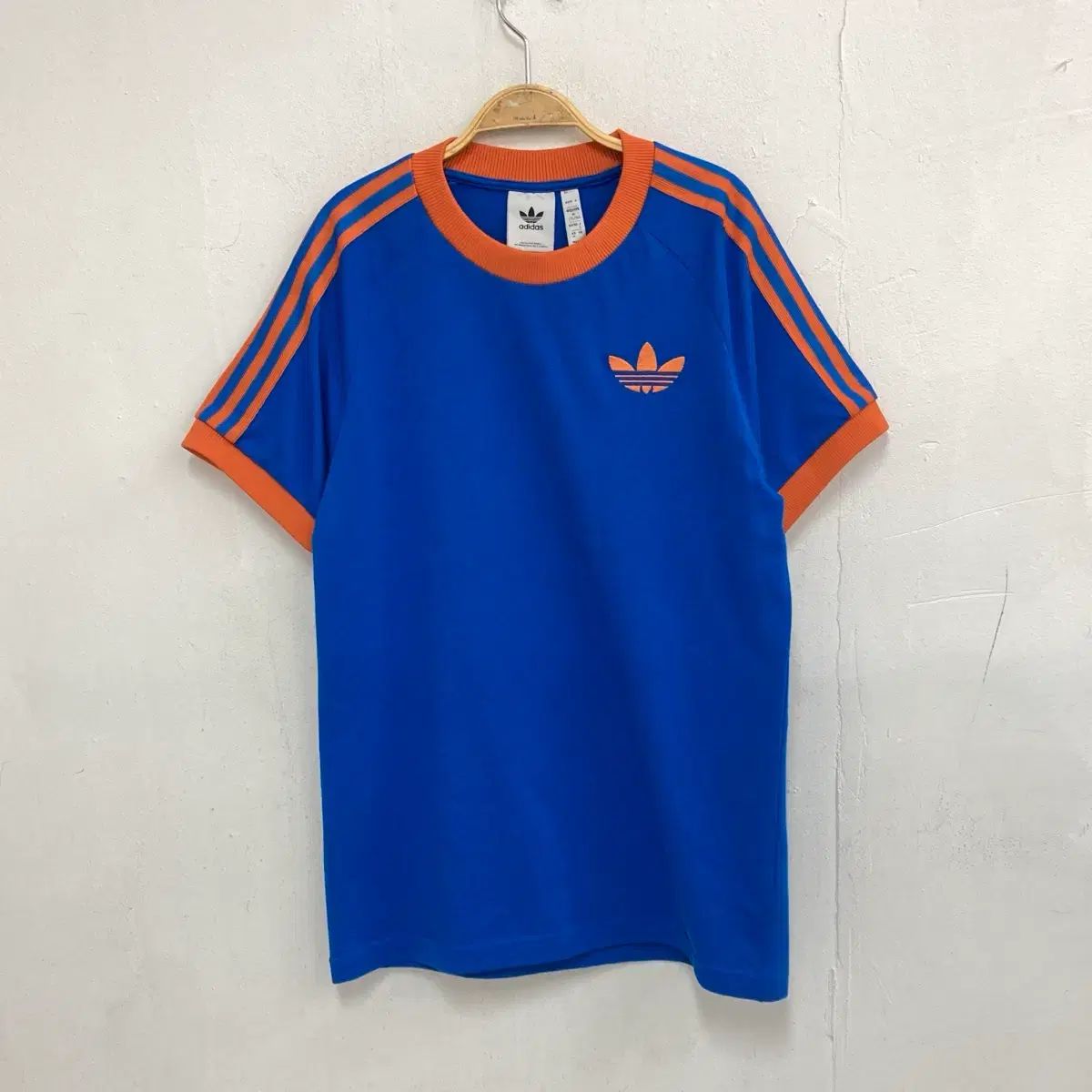 アディダス 3本線 半袖Tシャツ ブルー/オレンジ