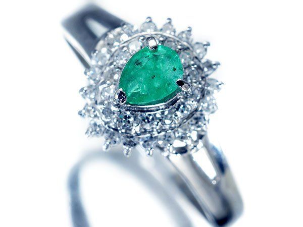 【ジュエリー極】綺麗なグリーンカラー！良質天然エメラルド0.20ct＆天然ダイヤモンド 高級Pt900リング a8526ou【送料無料】