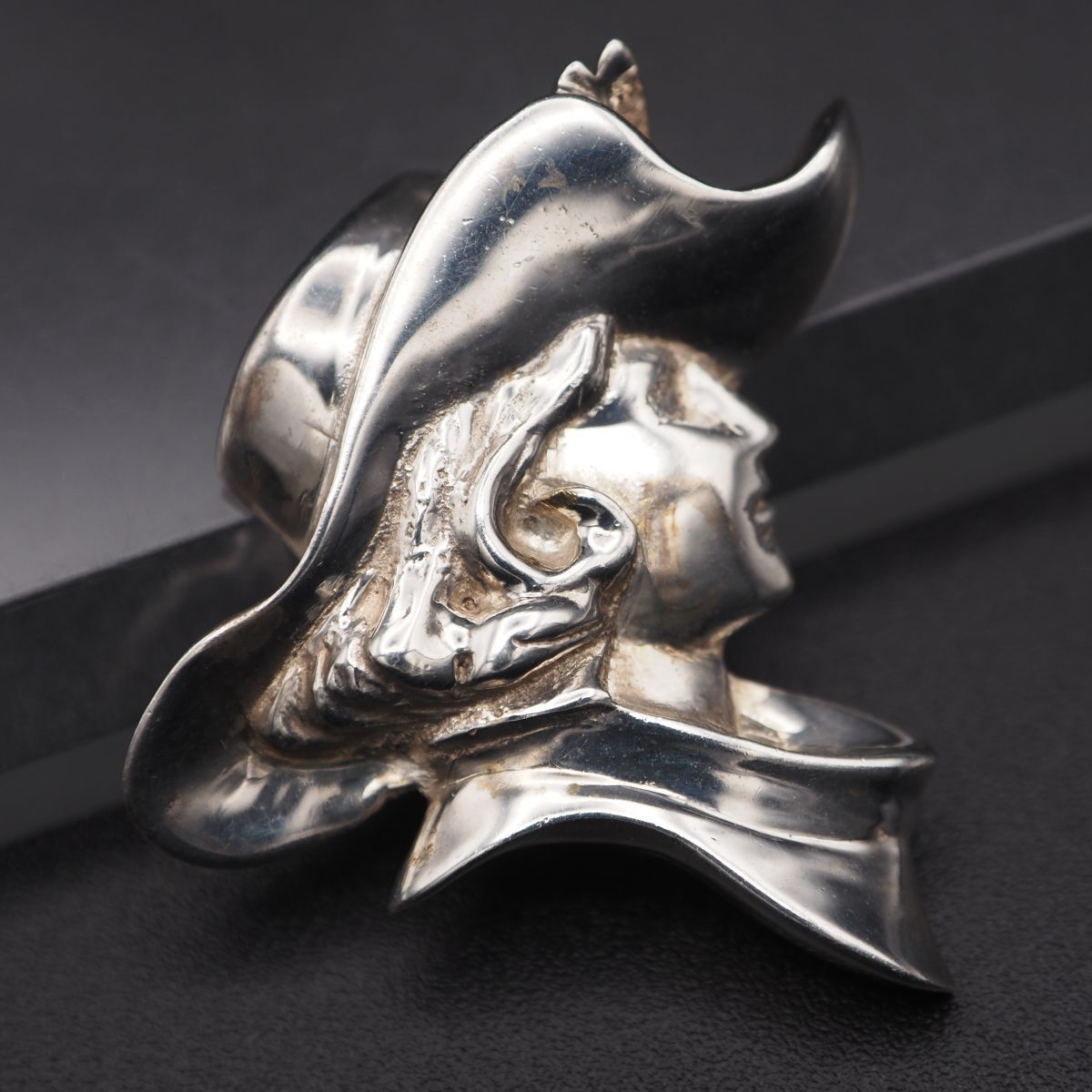 X072 ヴィンテージ SILVER刻印 ペンダント トップ 女性横顔 デザイン