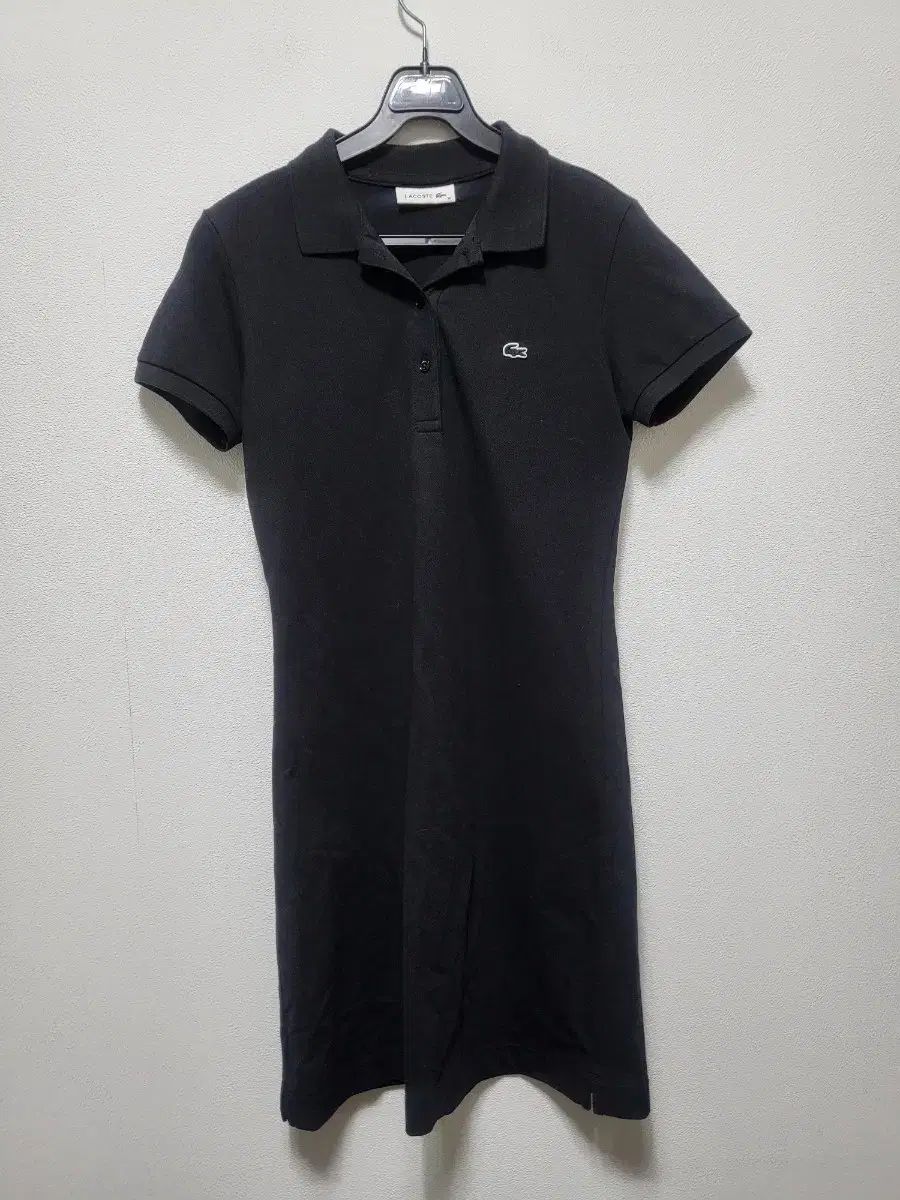 LACOSTE ラコステ ブラック ピケ 半袖 ONE PIECE 星下