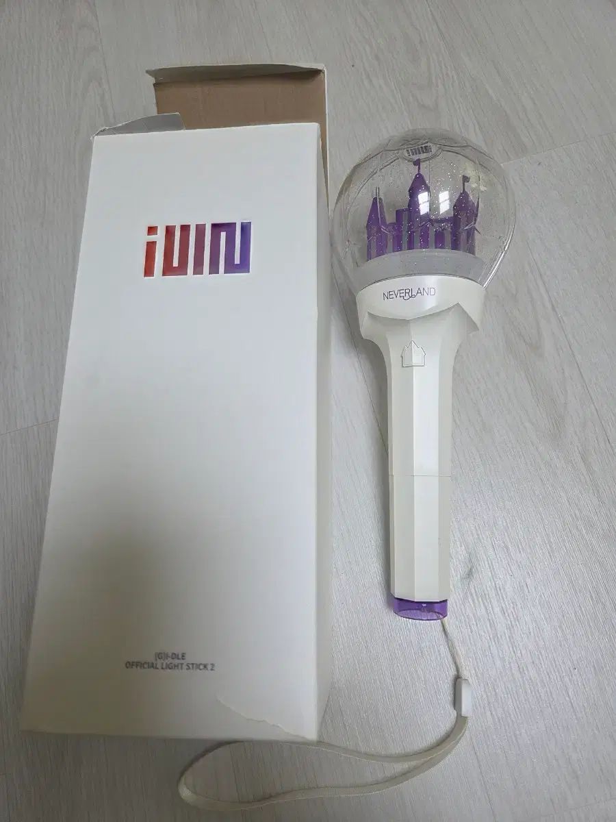 (G)I-DLE (여자)アイたちの公式応援棒 ネバーランド 4,651円