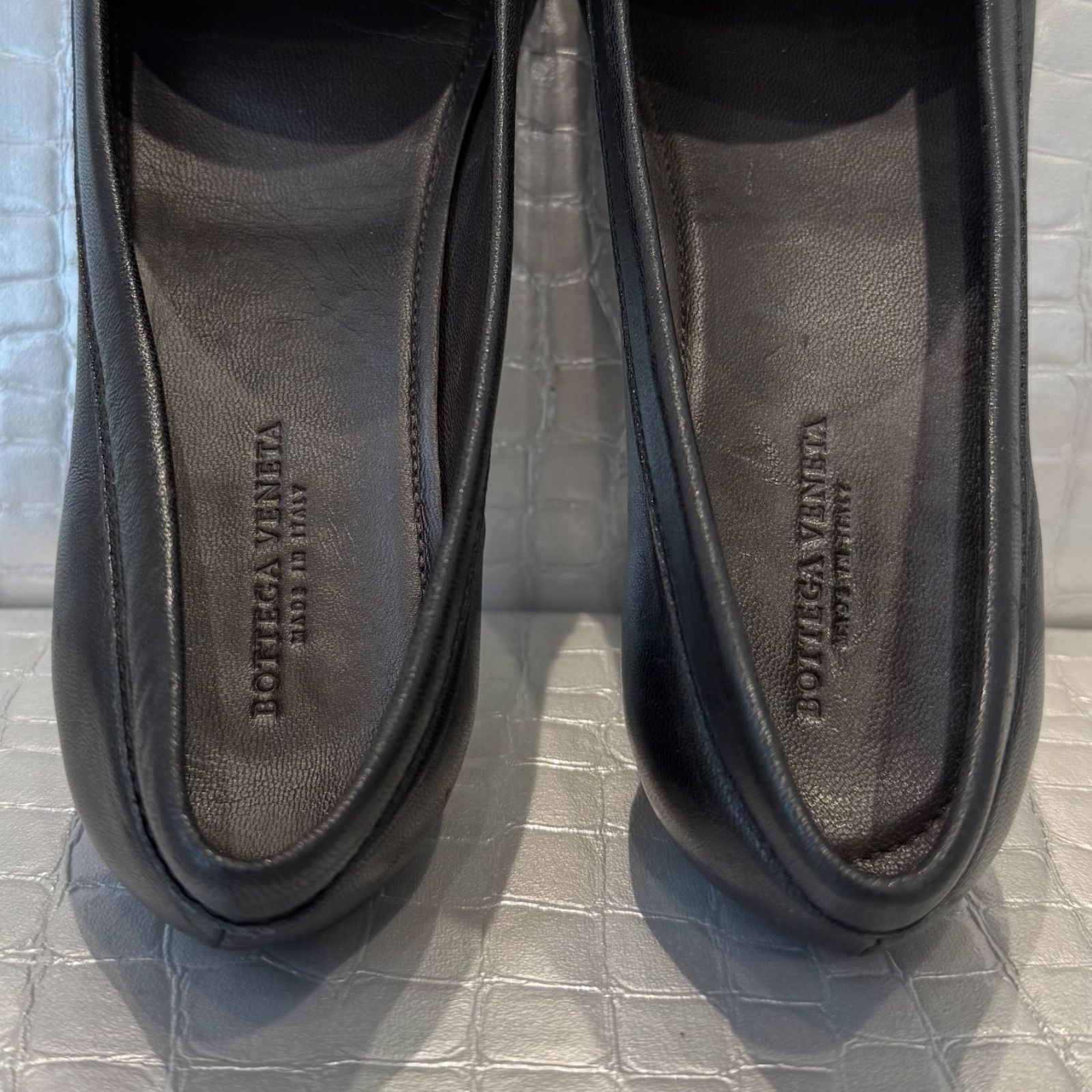 BOTTEGA VENETA イントレチャート パンプス ローファー ブラック