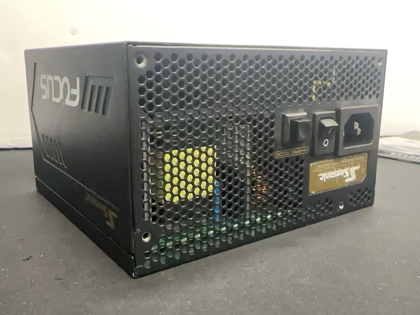 Seasonic SSR-750FX 750W 80PLUS GOLD 電源 中古 - メルカリ