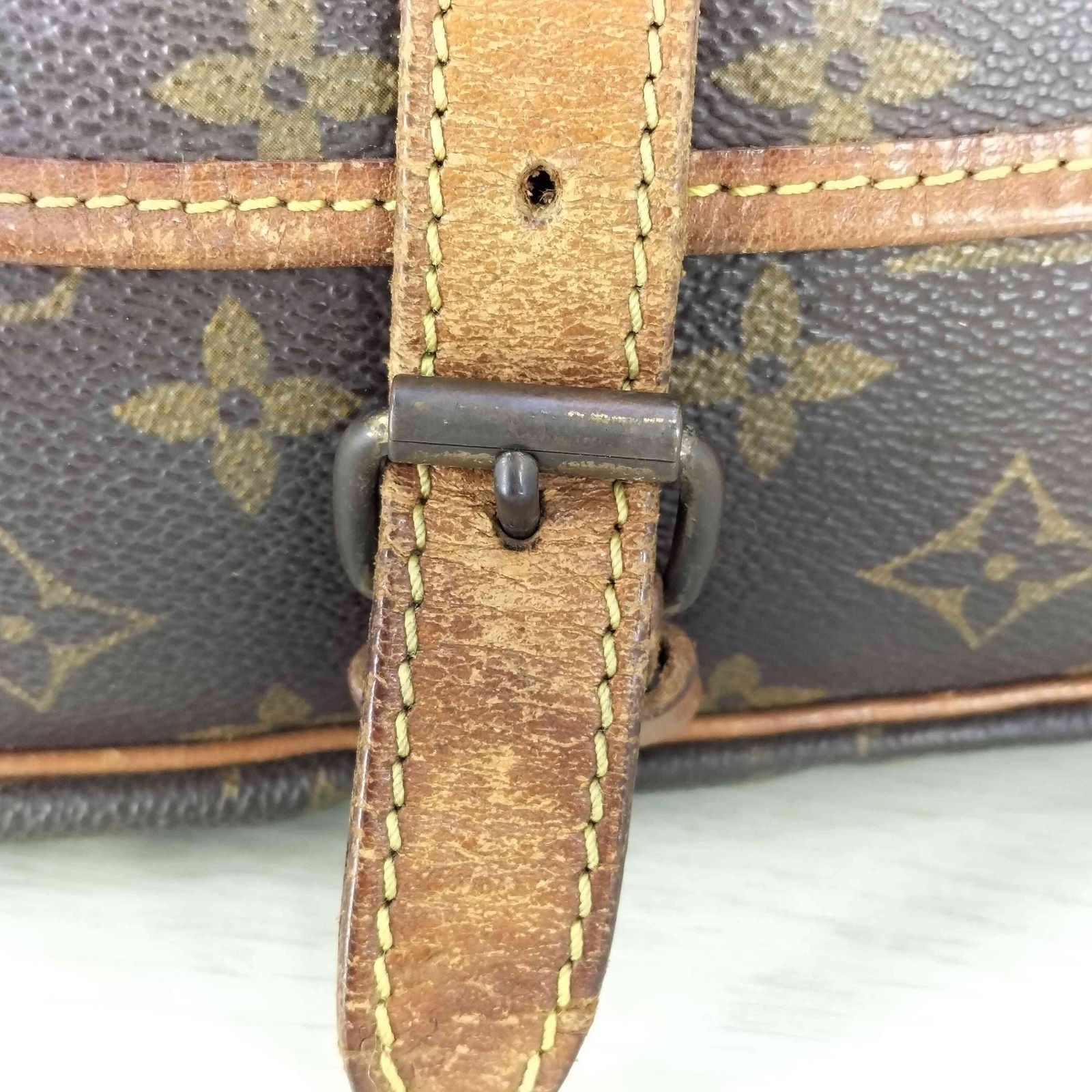 ルイヴィトン LOUIS VUITTON ソミュール30 ショルダーバッグ 