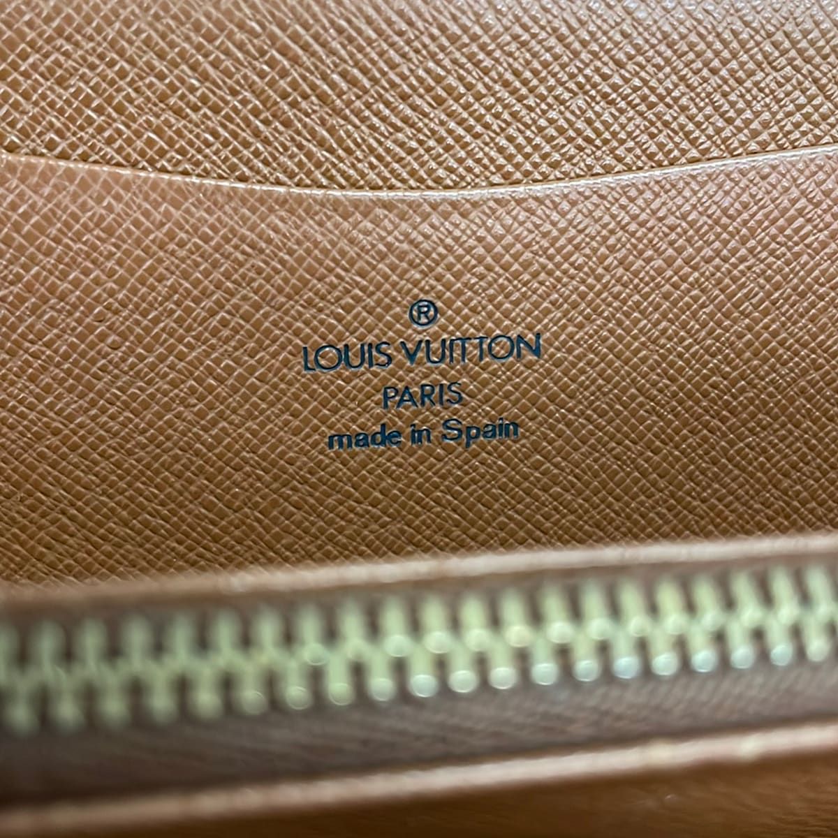 LOUIS VUITTON(ルイヴィトン) 長財布 モノグラム ポルト モネ・ジップ