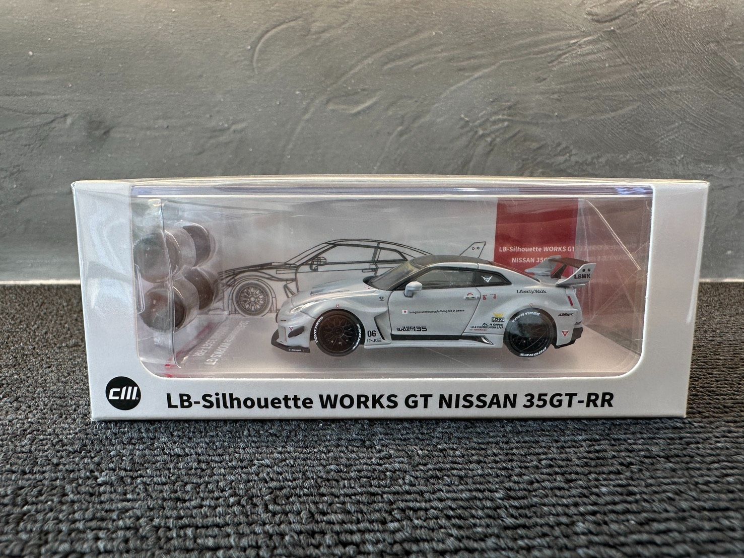 LIBERTY WALK】CM models 1/64 Nissan 35GTRR LB SILHOUETTE WORKS